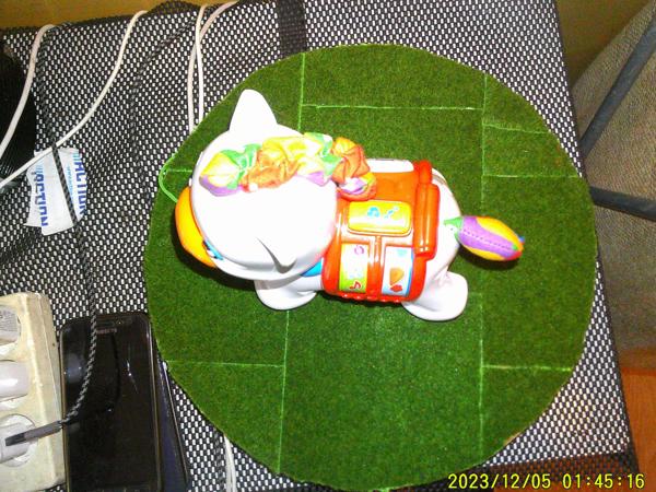 Clementoni zingende pony 1