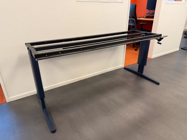 Bureau onderstel (Staal) Aspa
