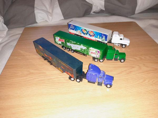 3 amerikaanse truck combinaties.