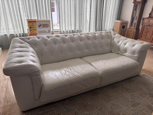 Witte leer bank