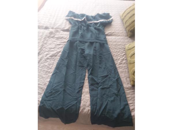 Offshoulder jumpsuit donkergroen XL