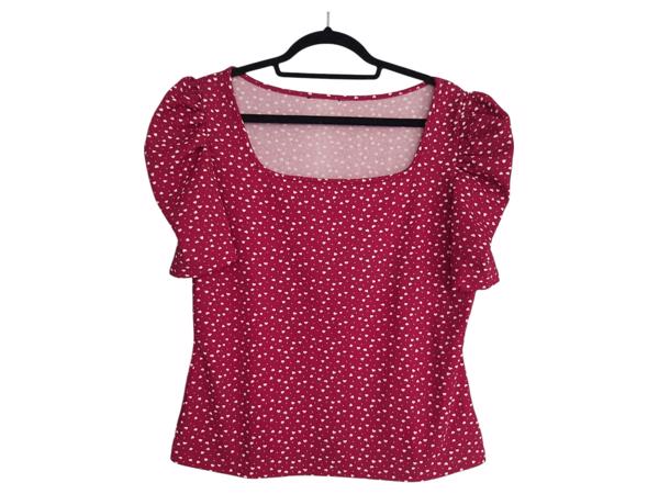 Stretchy rood shirt hartjes S