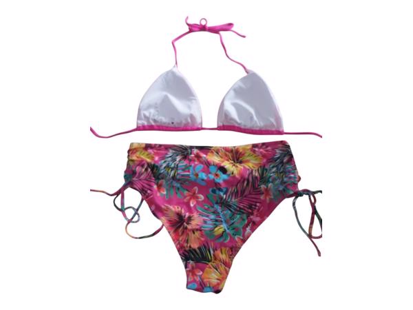 3 delig Bikini set roze bloemen XL