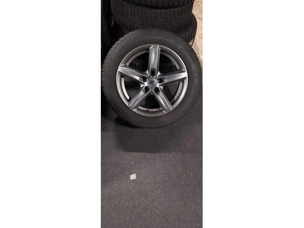 Licht metalen velgen en winterbanden