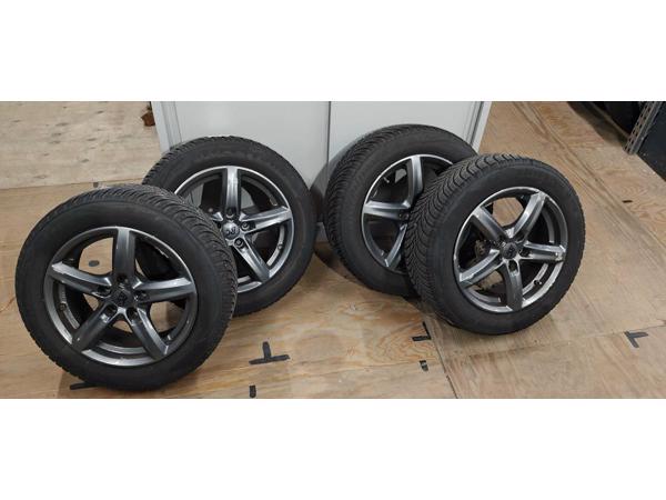 Licht metalen velgen en winterbanden