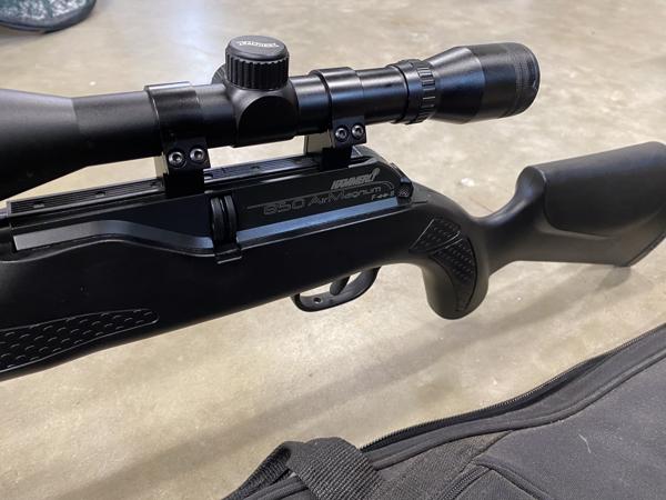 Hammerli 850 buks set met bipod en kijker .177