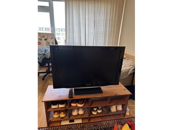 panasonic LCD TV