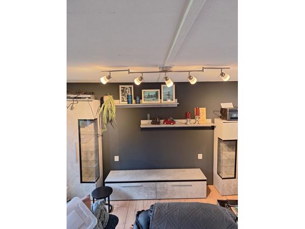 Gratis af te halen een tv wandmeubel