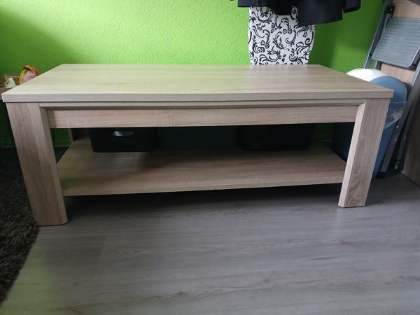 Meubelset licht eiken. Salon tafel en tv meubel.