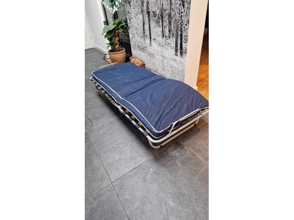 Licht opklapbed