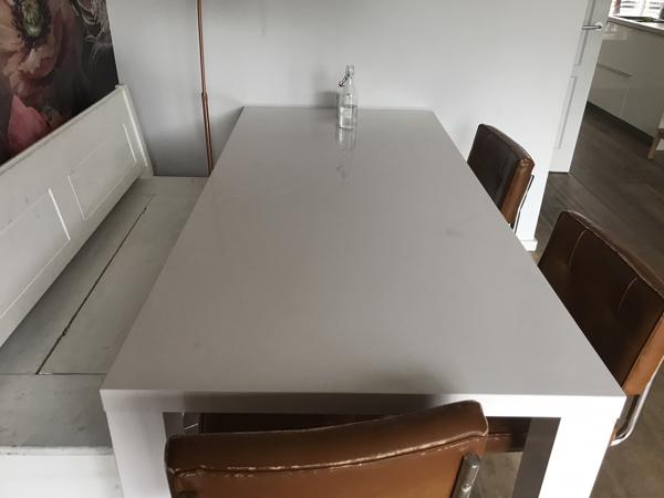 Witte tafel