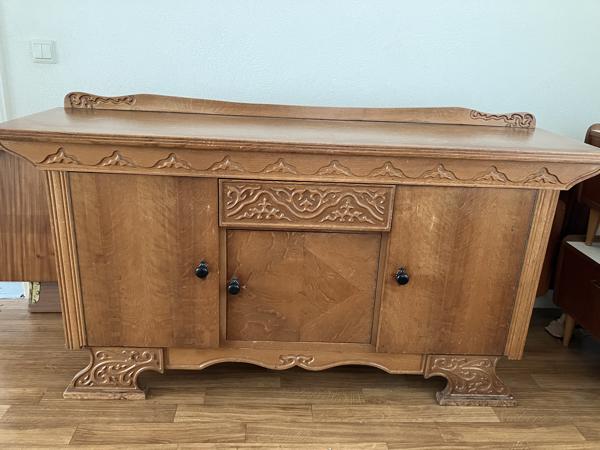 Vintage dressoir