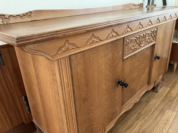Vintage dressoir