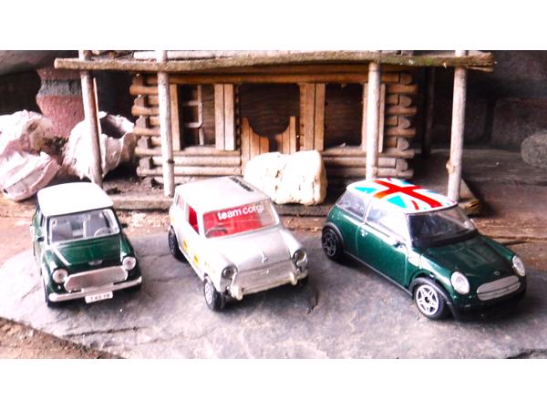 Setje van 3 mini cooper modelletjes