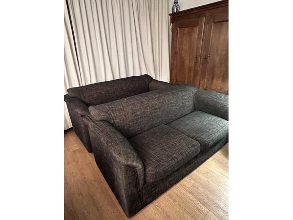 2 Comfortabele Tweepersoons Banken - Nette Staat