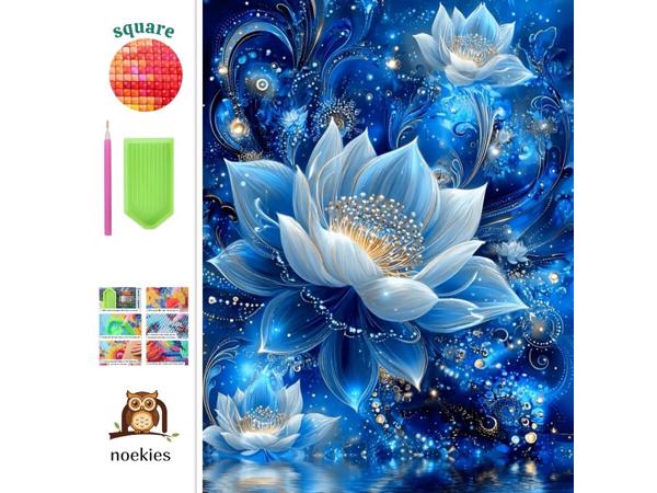 nr 26 Diamond Painting bloemen blauw 50x40cm (vierkant)