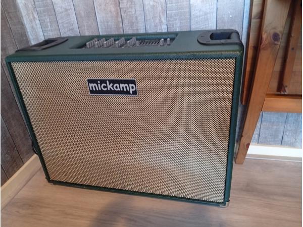 Basgitaar keyboard versterker