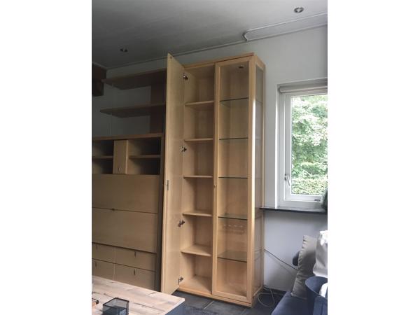 Ruime Tv kast, ahorn