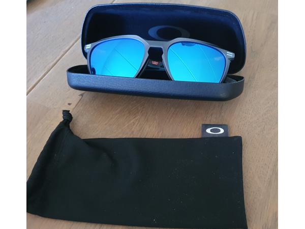 Oakley Thurso zonnebril