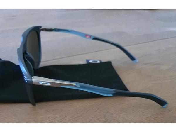 Oakley Thurso zonnebril