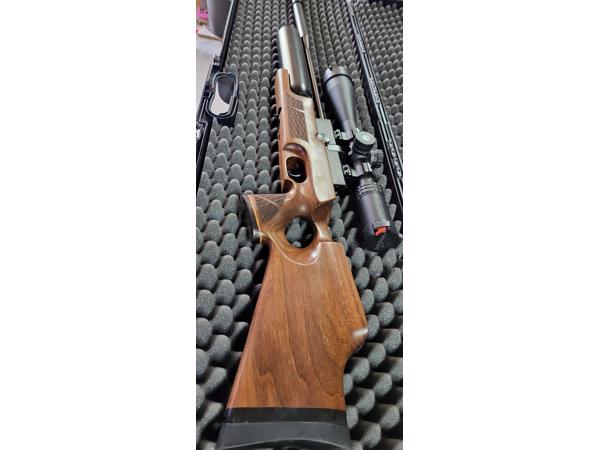 Zeer nette fx royale 6.32 links