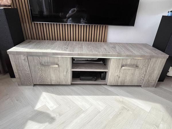 Tv-meubel grijs eiken