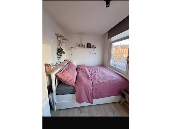 IKEA Songesand 160 x 200 bed