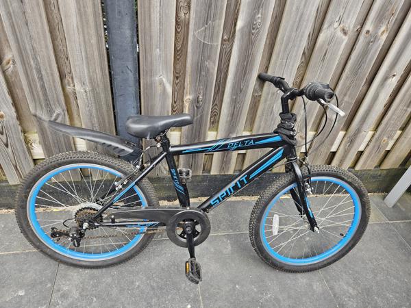 Jongens mountainbike 22 inch opknapper