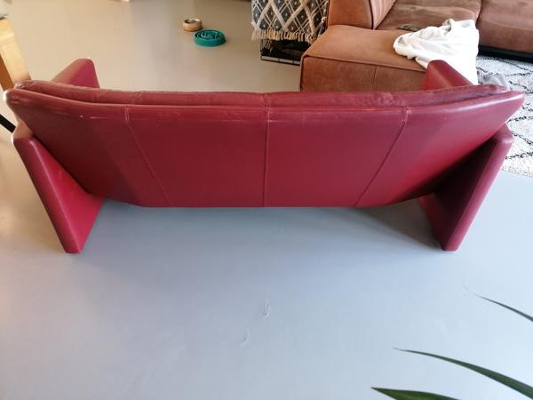 Rode leren leolux bank