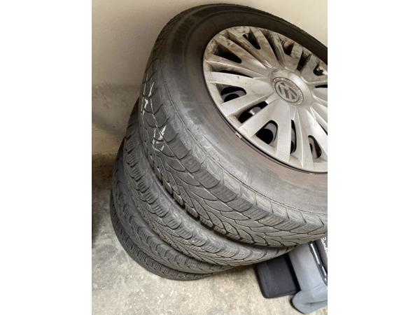 Autovelgen met winterbanden Set 4 stuks