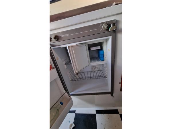 Te koop Stalen kruiser 7.7 mtr