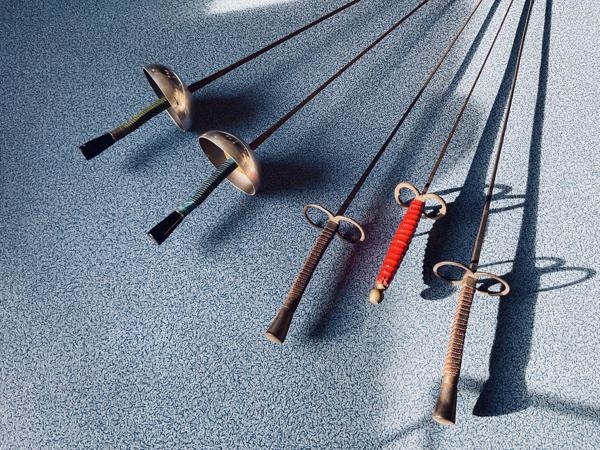 Floretjes voor de schermsport te koop