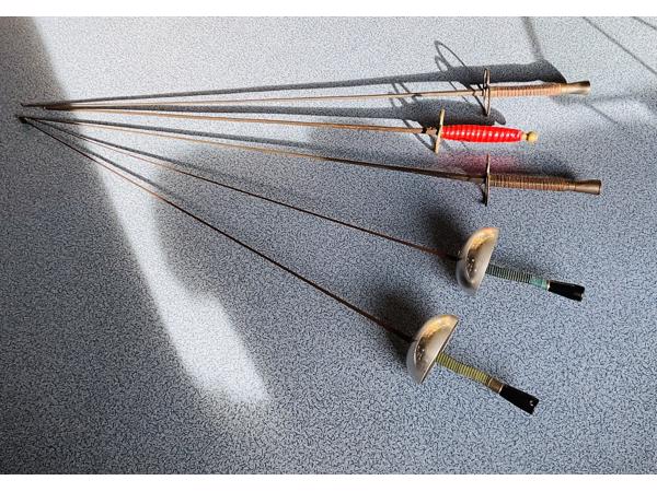 Floretjes voor de schermsport te koop