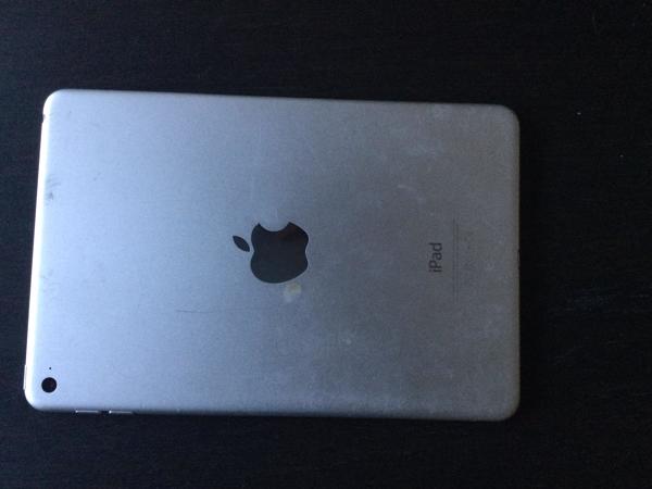 iPad mini 6 jaar uit in bruikbare staat