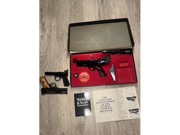 Webley Typhoon luchtbuks