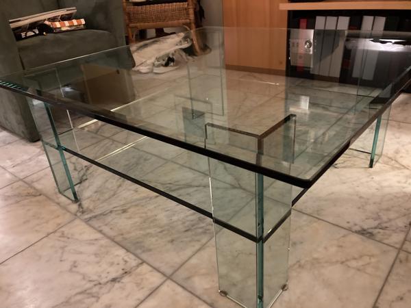 Glazen salon tafel