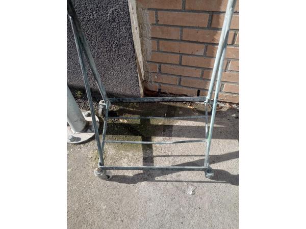 Metalen vuilniszakhouder