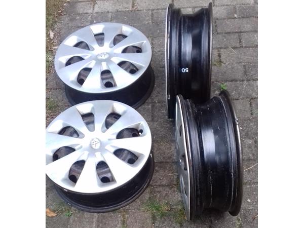 Stalen velgen 4 x plus wieldoppen
