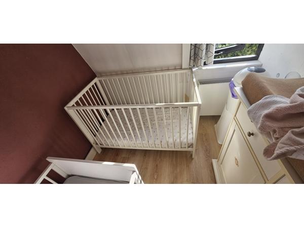ledikant (meegroei bed)