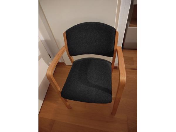 huishoudelijke goederen, kledingkast