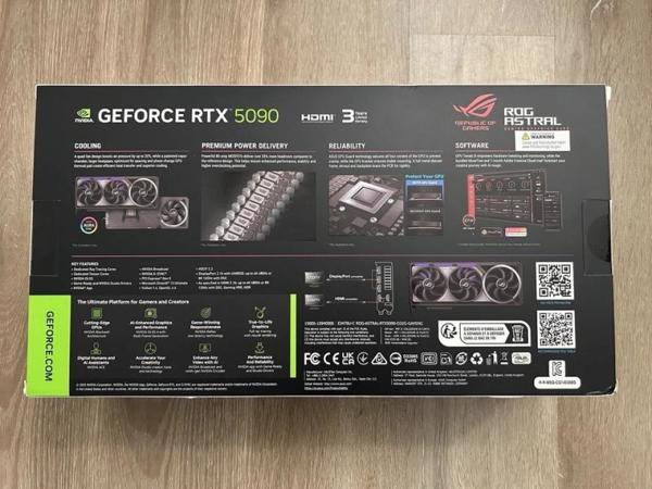 ASUS TUF Gaming GeForce RTX 5090 OC 32GB GDDR7 Graphics Card