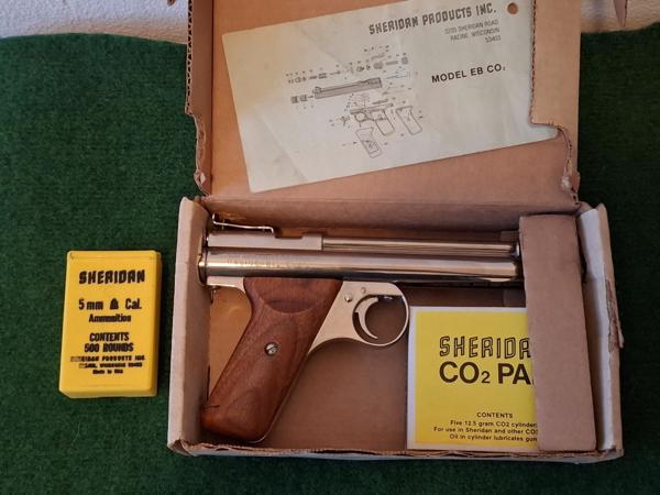 Sheridan E series .20 CO2 pistool (1 year edition)
