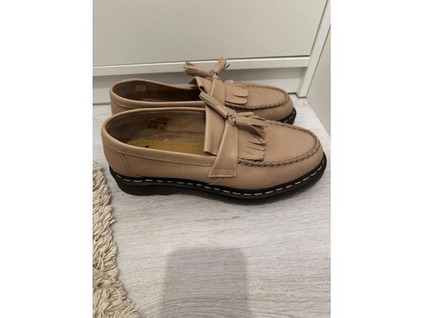 Dr martens loafers maat 42