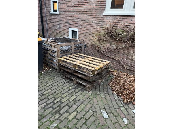 Gratis 4 pallets