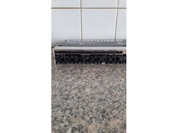 Composer pro xl als nieuw