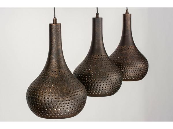 Industriële hanglamp met drie kappen van metaal