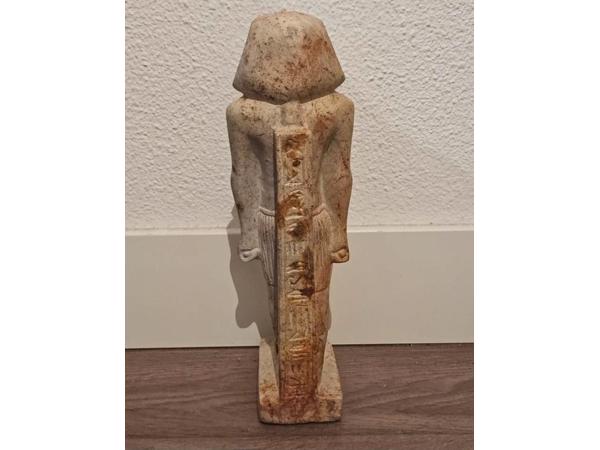 Egyptische Farao  Thoetmosis III Beeldje