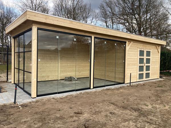 Vuren Topvision Bosuil, 300 x 300 en luifel 400 cm