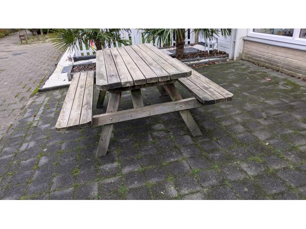 stevige picnicbank van weerbestendig tuinhout