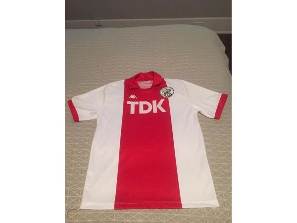 Ajax kappa shirt MODERNE REPLICA!! maten S t/m XXL €60